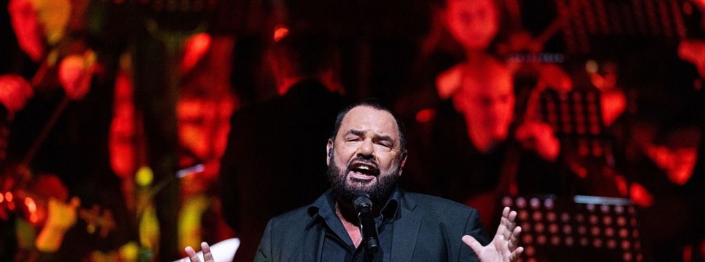 «Forever Young» von Alphaville wird in diesem Jahr 40 Jahre alt. - © Rolf Vennenbernd/dpa