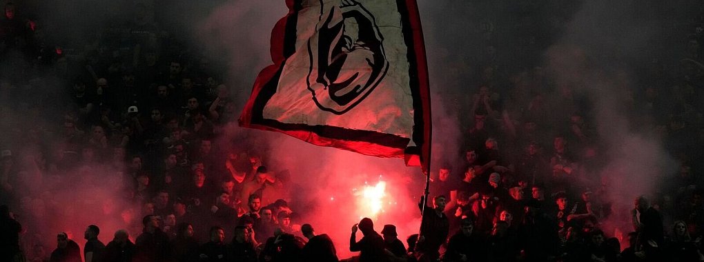 Ultras von Milan und Inter sollen Verbindungen zur Mafia haben. - © Luca Bruno/AP/dpa