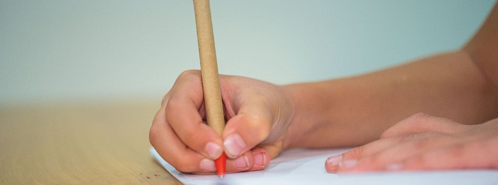 Der 21. M&auml;rz ist der Unesco-Welttag der Poesie. Zu diesem Anlass haben mehrere Literaturinstitutionen eine Empfehlungsliste von Neuerscheinungen deutschsprachiger und ins Deutsche &uuml;bersetzter Gedichtb&auml;nde herausgegeben. - &copy; Mohssen Assanimoghaddam/dpa