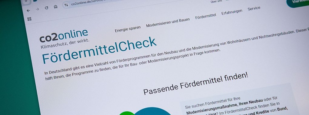 Bundesweite Förderprogramme für Privatpersonen gibt es derzeit nicht - eine Übersicht zu lokalen Angeboten gibt es im Internet. - © Christin Klose/dpa-tmn