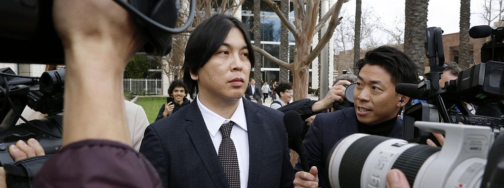 Ex-Dolmetscher Ippei Mizuhara muss lange ins Gefängnis. - © Damian Dovarganes/kyodo/dpa