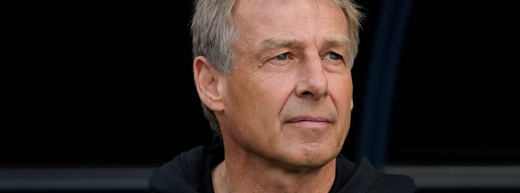 Holte mit der s&uuml;dkoreanischen Auswahl in drei Gruppenspielen f&uuml;nf Punkte: Trainer J&uuml;rgen Klinsmann. - &copy; Thanassis Stavrakis/AP/dpa