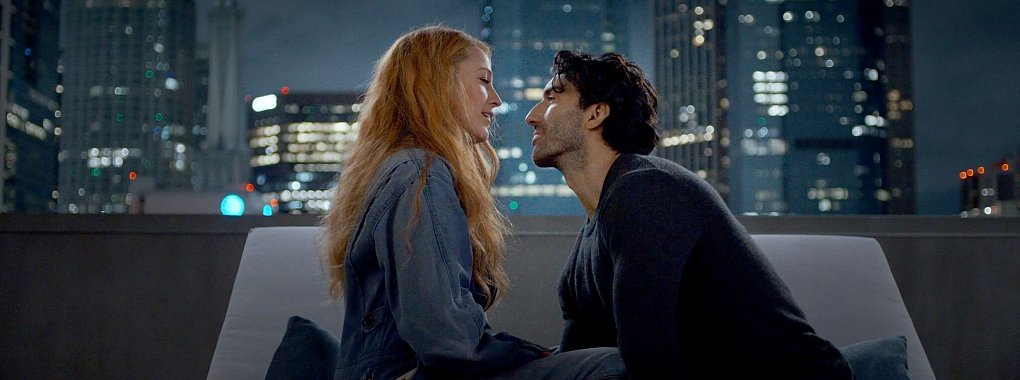 Lily (Lively) und Ryle (Baldoni) verlieben sich im Film schnell ineinander. - &copy; Sony Pictures/dpa