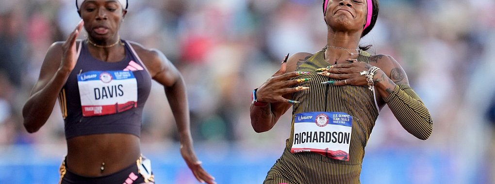 Sha\\\'Carri Richardson feiert ihren Sieg im Finale des 100-Meter-Laufs der Frauen. - &copy; George Walker IV/AP/dpa