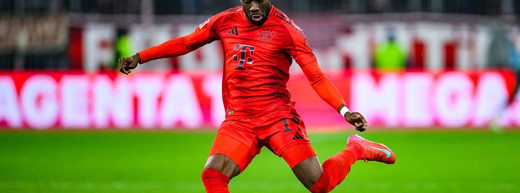 Bleibt langfristig beim FC Bayern: Alphonso Davies. - © Tom Weller/dpa