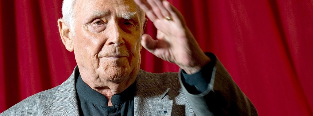 Der Schauspieler und Showmaster mit dem Spitznamen «Blacky» wurde in den Anfangsjahren des bundesdeutschen Fernsehens berühmt. - © picture alliance / dpa