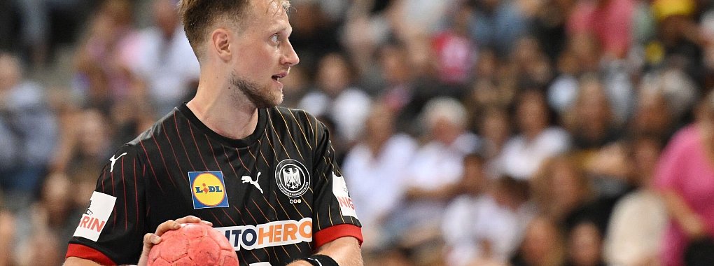 Handballer Luca Witzke kehrt Im Olympia-Viertelfinale gegen Frankreich in den DHB-Kader zur&uuml;ck. - &copy; Marijan Murat/dpa