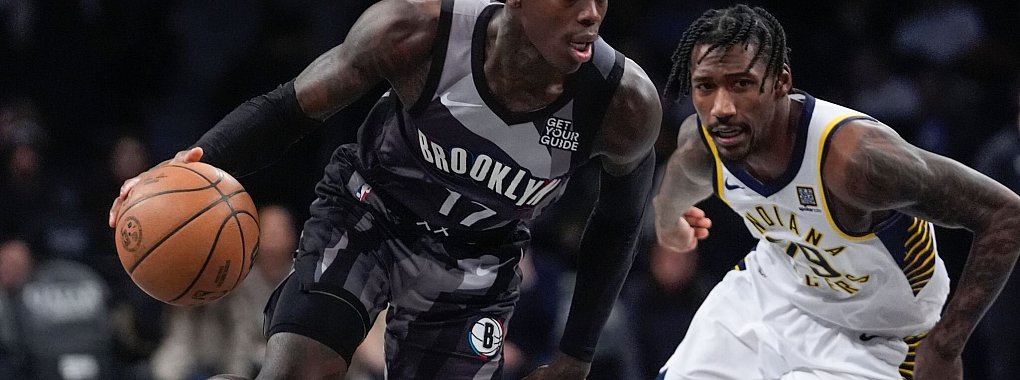 Dennis Schröder spielt eine starke Saison und und wechselt nun den Club. - © Frank Franklin II/AP/dpa