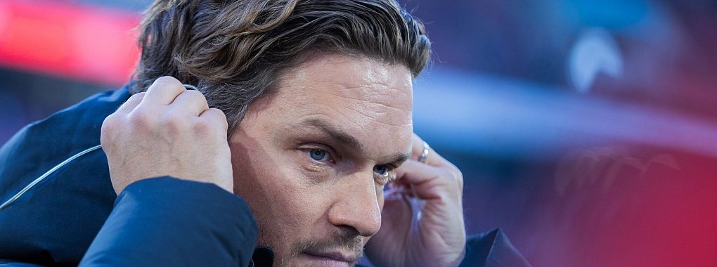 BVB-Trainer Edin Terzic freute sich &uuml;ber den Sieg seiner Mannschaft. - &copy; Rolf Vennenbernd/dpa