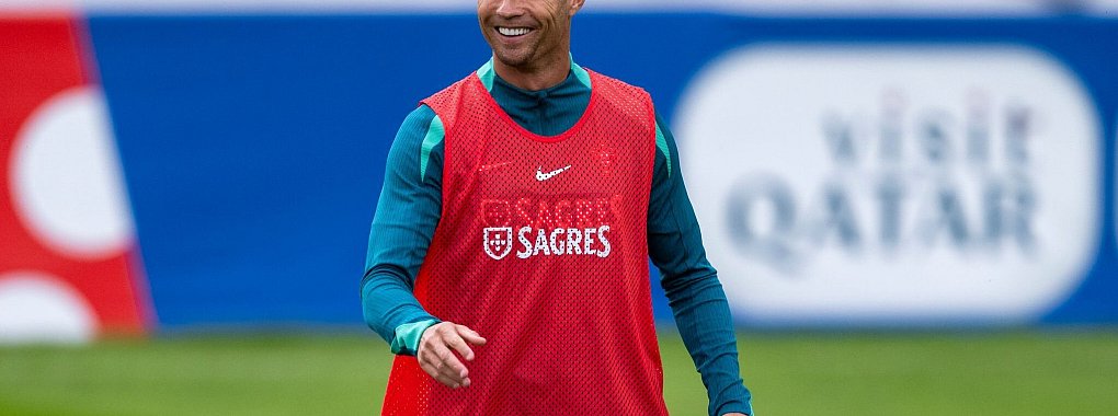 Cristiano Ronaldo und Portugal starten gegen Tschechien in das EM-Turnier. - &copy; David Inderlied/dpa