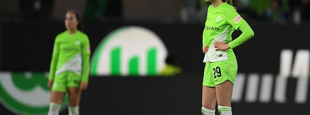Wolfsburg hat das Bundesliga-Topspiel bei Eintracht Frankfurt verloren. - © Swen Pförtner/dpa