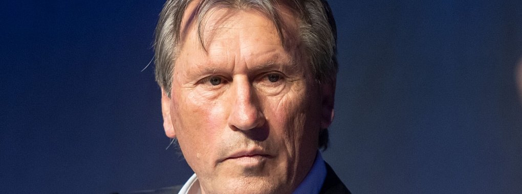 Der ehemalige Nationalspieler Manfred Kaltz trauert um Franz Beckenbauer. - © Bernd Thissen/dpa