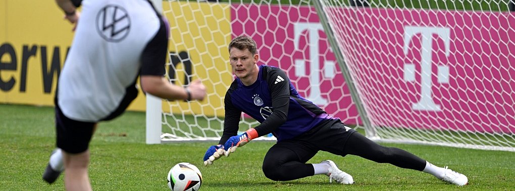 DFB-Torwart Alexander N&uuml;bel wird gegen Griechenland defintiv fehlen - vielleicht auch bei der EM. - &copy; Federico Gambarini/dpa