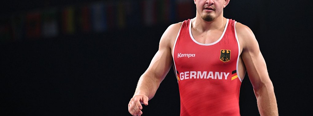 Lucas Lazogianis ist eine der großen deutschen Zukunftshoffnungen im Ringen. - © Marijan Murat/dpa