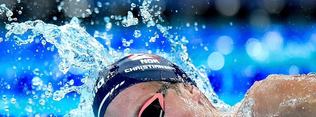 Ob Muffins Schwimmer Henrik Christiansen Energie für Olympia geben? - © Natacha Pisarenko/AP/dpa