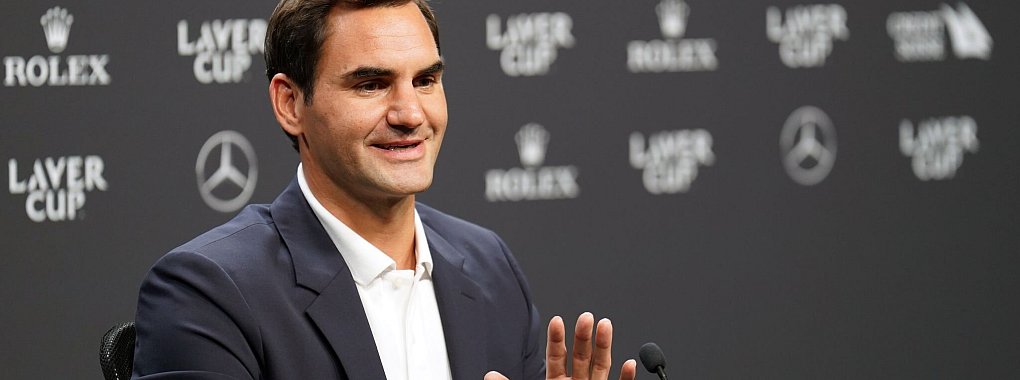 Roger Federer beschreibt das Spiel von Tennisprofi Alexander Zverev als zu passiv. - © James Manning/PA Wire/dpa