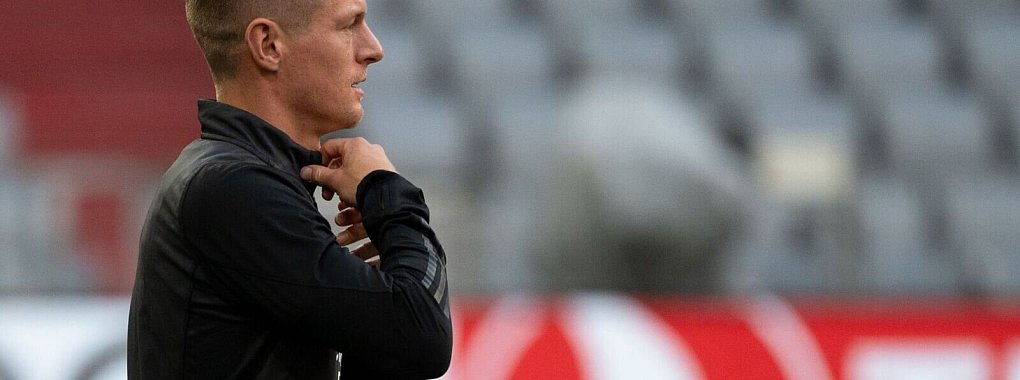 &laquo;In der Liga und der Champions League ist das ganz hervorragend auf seine ganz eigene, feine Art und Weise, Fu&szlig;ballspiele zu dominieren&raquo;, sagt Trainer Thomas Tuchel &uuml;ber Toni Kroos. - &copy; Niklas Treppner/dpa