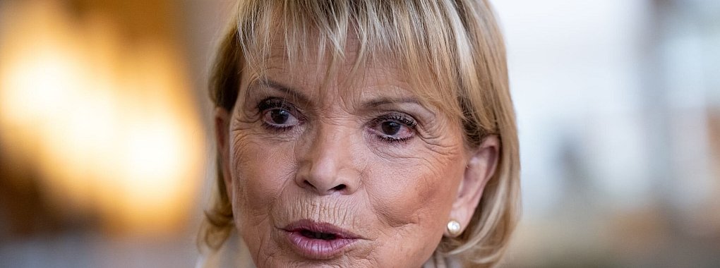 Will Morddrohungen aufgrund ihres Engagements gegen Judenhass nicht hinnehmen: Schauspielerin Uschi Glas. (Archivbild) - © Sven Hoppe/dpa