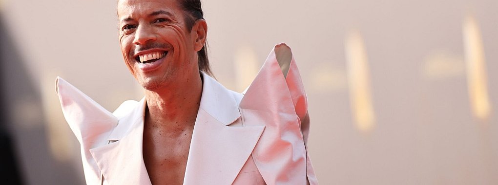 Fühlt sich in Deutschland wohl: «Let\\\'s Dance»-Juror Jorge González. - © Rolf Vennenbernd/dpa