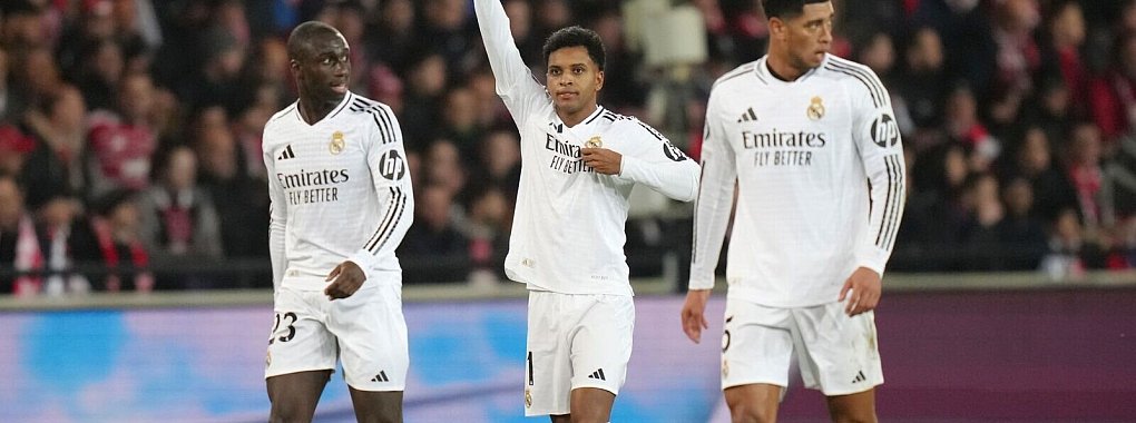 Die Stars von Real Madrid konnten am Ende durchatmen - © Thibault Camus/AP/dpa