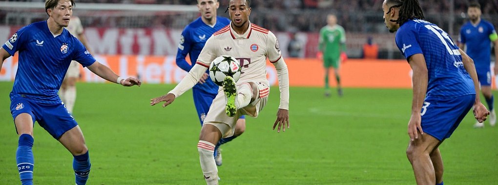 Stark am Ball und mit viel Zug zum Tor: Michael Olise. - © Peter Kneffel/dpa