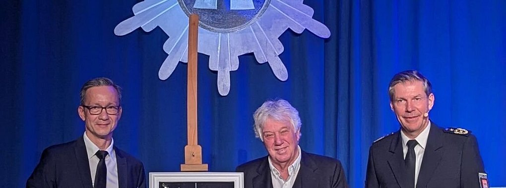 Dieser Titel wird bereits seit 1975 verliehen. - © Polizei Hamburg/dpa