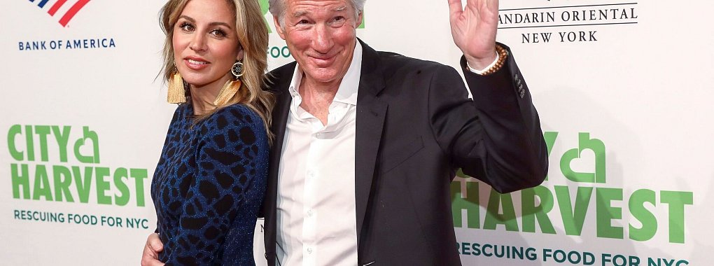 Richard Gere erzählt, dass seine Frau Alejandra Silva ihn bei ihrer ersten Begegnung für einen anderen Hollywoodstar gehalten habe. - © Andy Kropa/Invision via AP/dpa