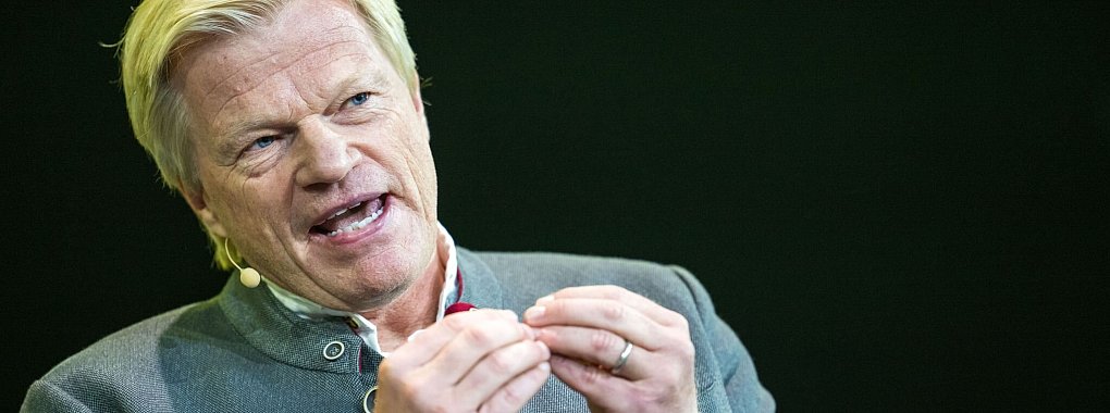 Ex-Chef Oliver Kahn kritisiert die fehlende Rückendeckung für Max Eberl beim FC Bayern. - © Peter Kneffel/dpa