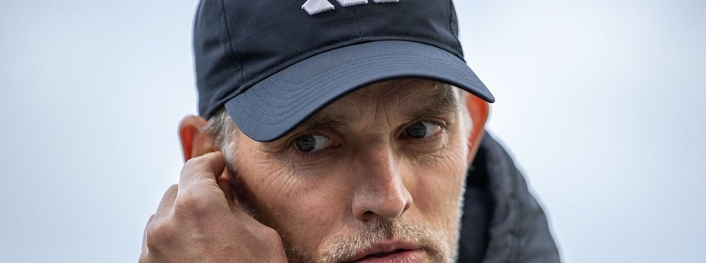 Will sich nur auf die kommenden Spiele konzentrieren: Bayerns Trainer Thomas Tuchel . - © Andreas Gora/dpa