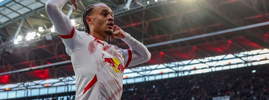 Xavi Simons jubelt nach seinem ersten Tor gegen Bremen. - © Jan Woitas/dpa