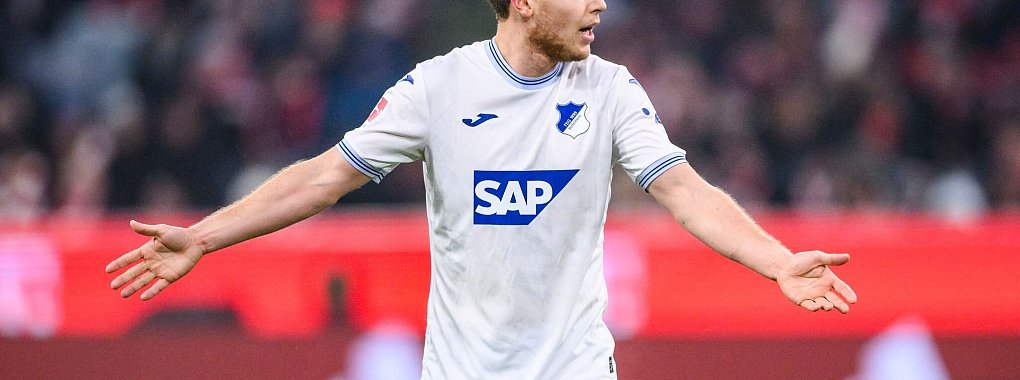 Enttäuscht von Mitspielern: Dennis Geiger. - © Tom Weller/dpa