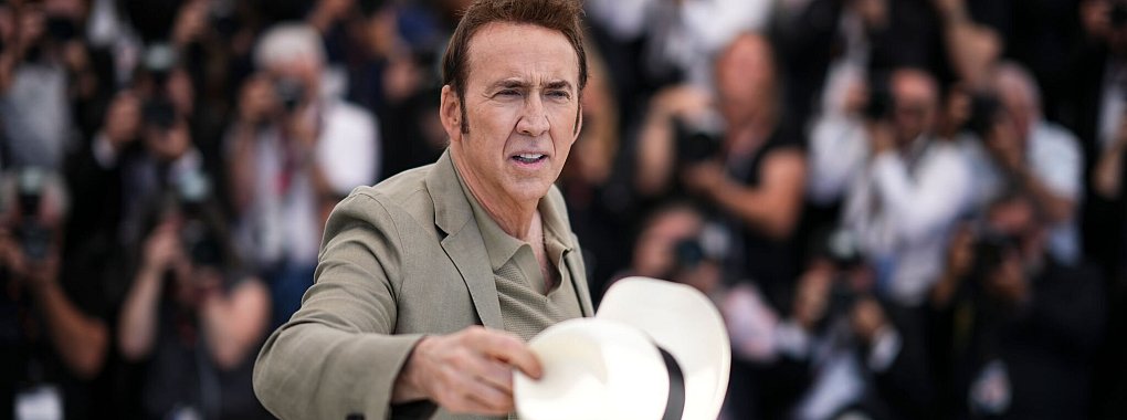 In seinem neuen Film kann man ihn kaum wiedererkennen. - &copy; Daniel Cole/Invision/AP/dpa