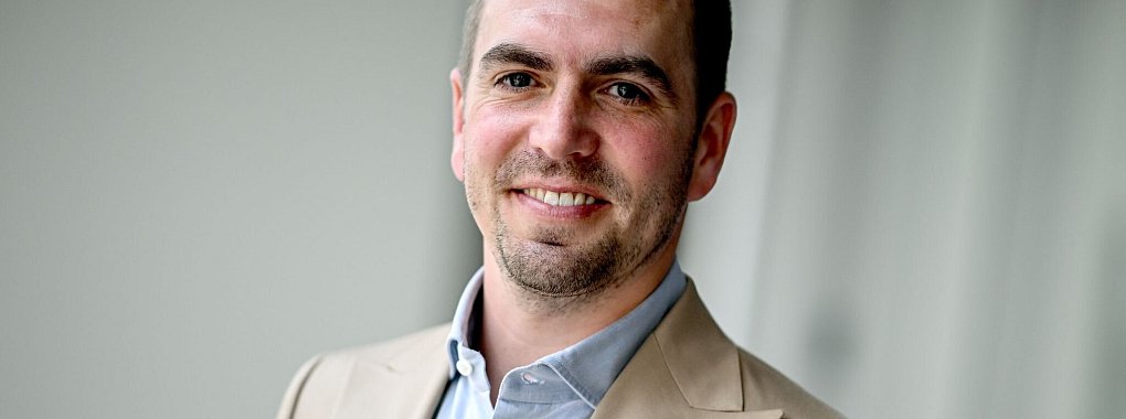 Ein guter Start sei enorm wichtig f&uuml;r die Mannschaft, so Lahm. - &copy; Britta Pedersen/dpa