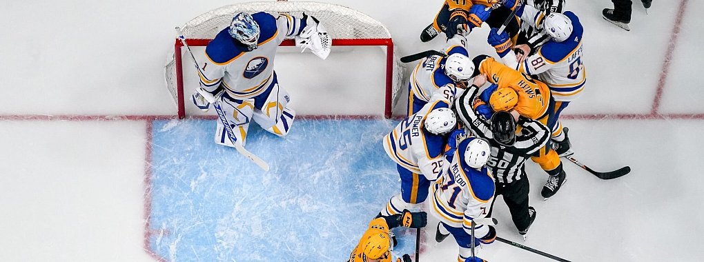 Die Buffalo Sabres mit JJ Peterka unterlagen in einem hitzigen Duell bei den Nashville Predators. - © Camden Hall/ZUMA Press Wire/dpa