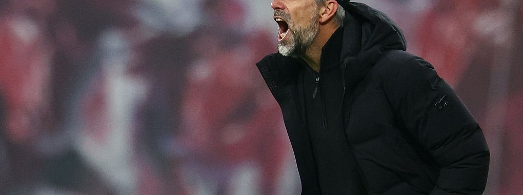 RB Leipzig ist in der Königsklasse noch ohne Punkte. Daher muss Trainer Marco Rose mit seinem Team endlich punkten. - © Jan Woitas/dpa