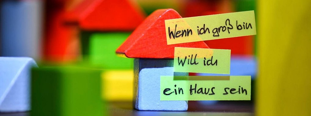 Nur die Zinsen allein machen keinen guten Bausparvertrag - &copy; Foto: Felix K&auml;stle/dpa/dpa-tmn