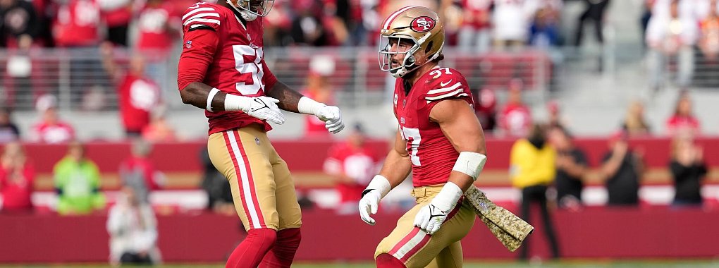Nick Bosa feierte eine gelungene Aktion mit dem sogenannten Trump-Tanz. - © Godofredo A. Vásquez/AP/dpa
