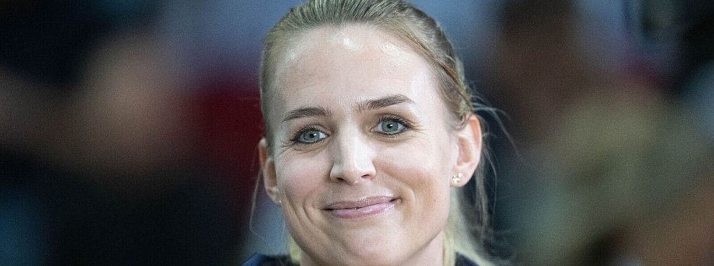 Kann sich trotz des Erfolges ihrer Mannschaft MTV Stuttgart nicht nur freuen: Sportdirektorin Kim Oszvald-Renkema. - &copy; Bernd Wei&szlig;brod/dpa