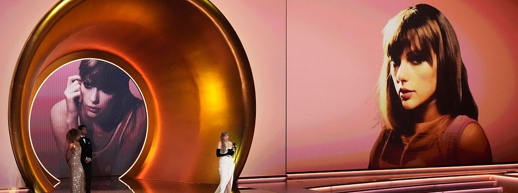 Mit dem vierten Preis für das beste Pop-Gesangsalbum lässt Taylor Swift die Musikgrößen Paul Simon, Frank Sinatra und Stevie Wonder hinter sich, die je dreimal in der Kategorie ausgezeichnet wurden. - © Chris Pizzello/Invision/AP/dpa