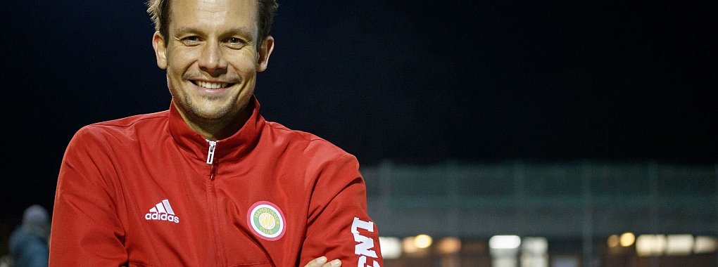 Feiert mit seinem Team den WM-Titel: Matthias Witthaus. - © Sina Schuldt/dpa