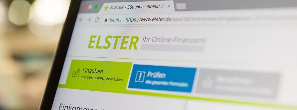 Steuerprogramm - © Foto: Robert Günther/dpa-tmn