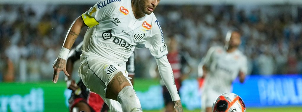 Neymar ist zurück auf dem Rasen. - © Andre Penner/AP/dpa