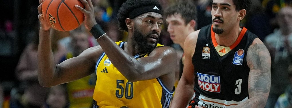 Albas Trevion Williams in Aktion - © Soeren Stache/dpa