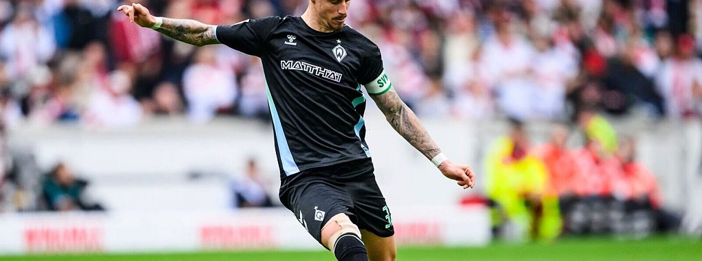 Marco Friedl hat seinen Vertrag bei Werder Bremen verl&auml;ngert. - &copy; Tom Weller/dpa