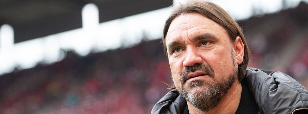 Daniel Farke steigt mit Leeds United in die Premier League auf. - © Marius Becker/dpa