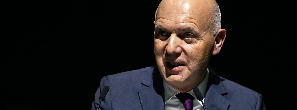 DFB-Präsident Bernd Neuendorf hofft auf den Zuschlag für die EM 2029. - © Hendrik Schmidt/dpa