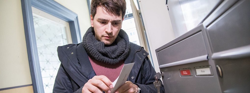 Gefälschte Steuerbescheide per Post: Bestehen Zweifel an der Richtigkeit, fragen Sie sicherheitshalber beim zuständigen Finanzamt nach. - © Christin Klose/dpa-tmn