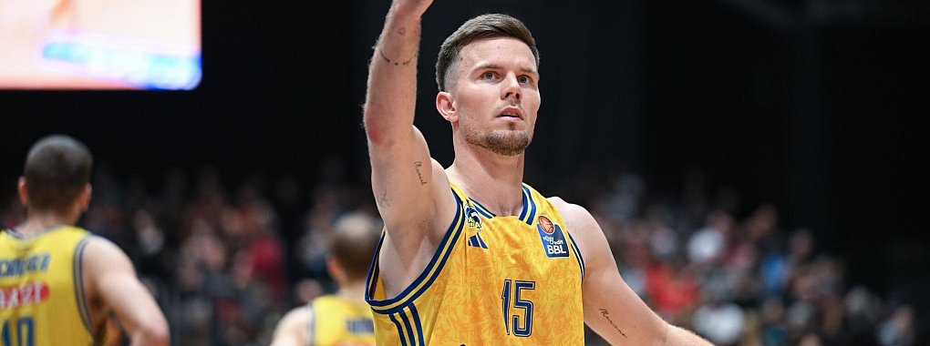Martin Hermannsson führte sein Team zum ersten Euroleague-Sieg. - © Hendrik Schmidt/dpa