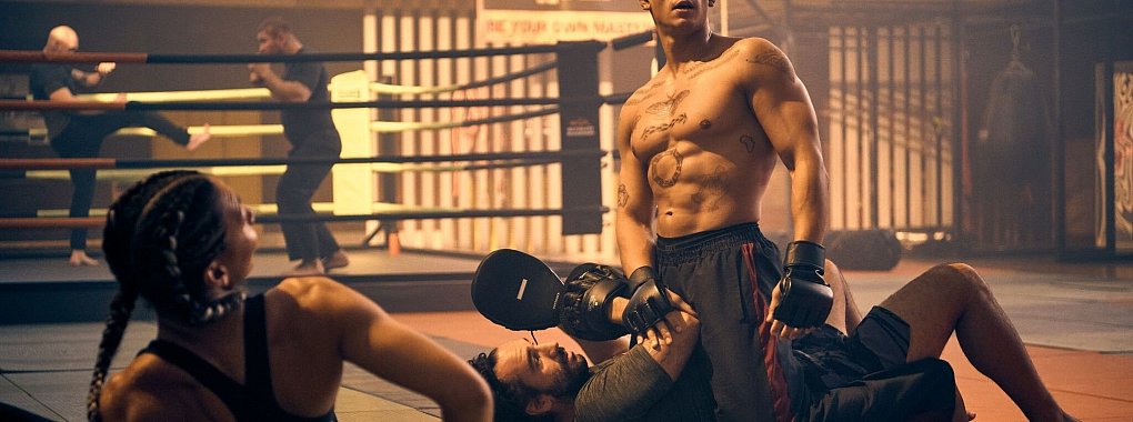 Emilio Sakraya als Octavio und Marie Mouroum als Cosima in einer Szene des 
Action-Films &laquo;60 Minuten&raquo;. - &copy; Reiner Bajo/Netflix/dpa