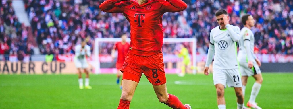 Leon Goretzka jubelt nach seinem Tor zum 1:0. - © Tom Weller/dpa
